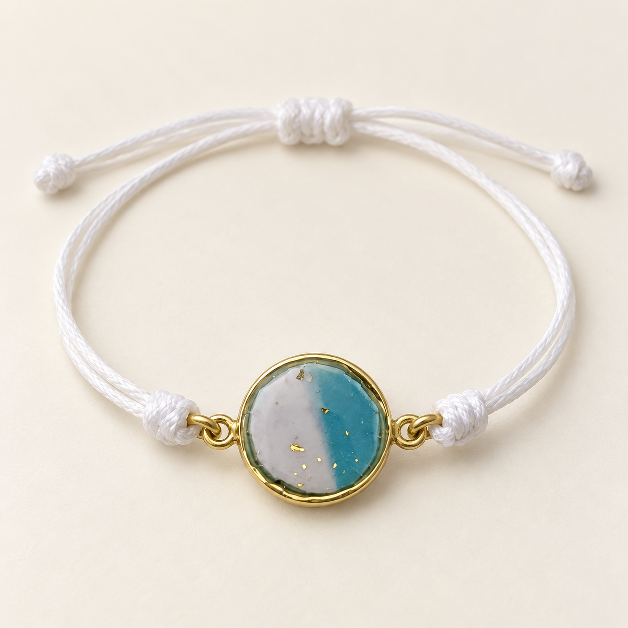 Bracelet médaillon blanc et turquoise
